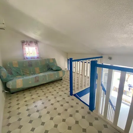Maisonnette Avec Piscine, Tennis, Terrasse - - Fr-1-604-53 Apartment *