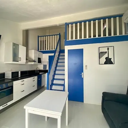 Maisonnette Avec Piscine, Tennis, Terrasse - - Fr-1-604-53 Loupian